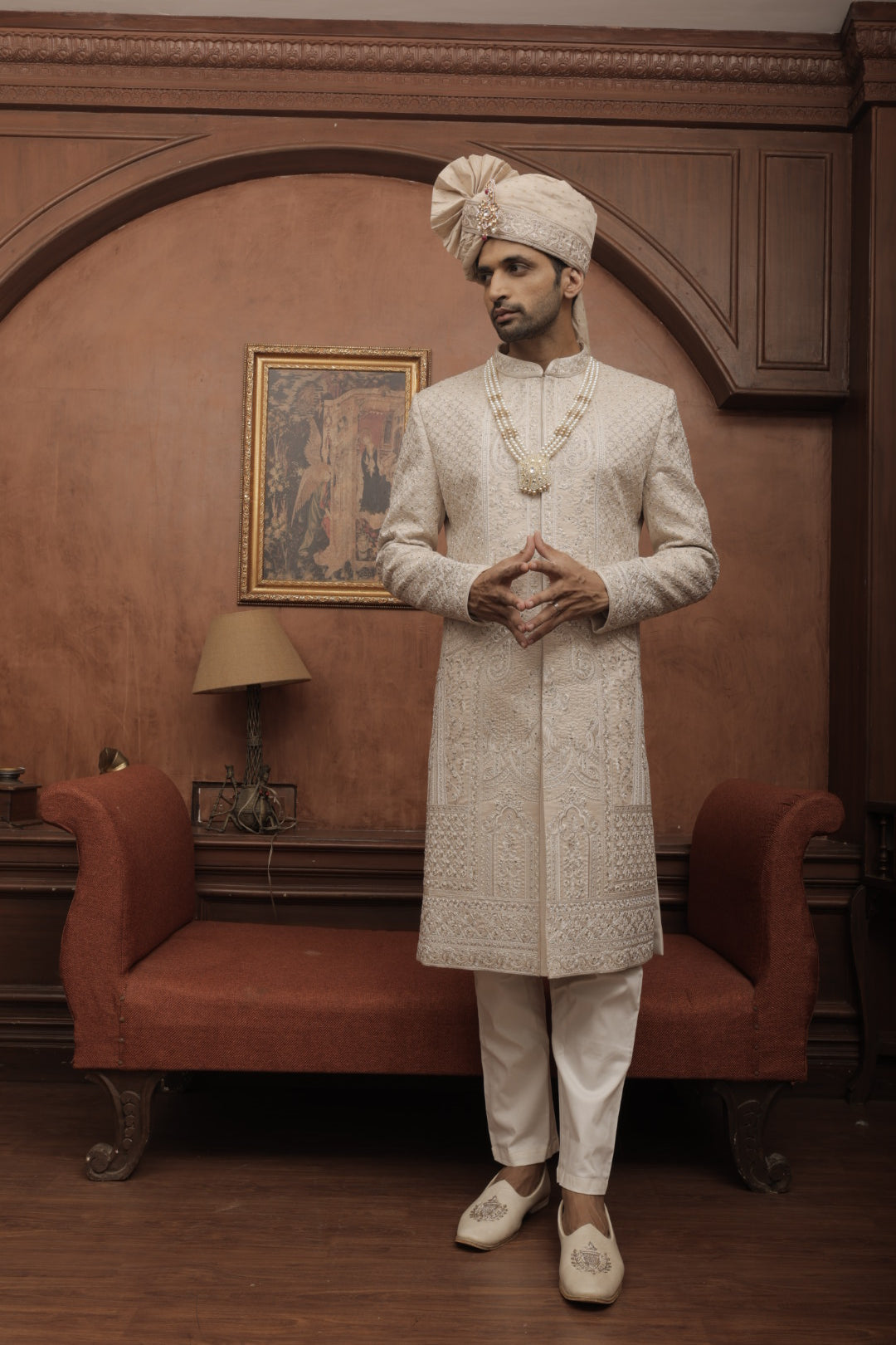 Crown yourself in centuries of craftmanship
